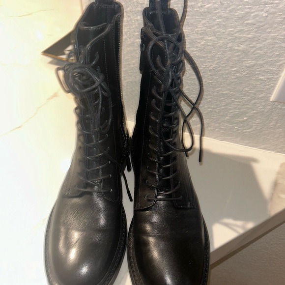 Tory Burch Boots - Picture 6 of 7